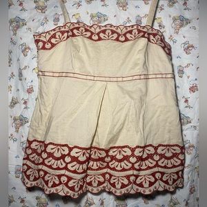 No tag tank top with red embroidery
